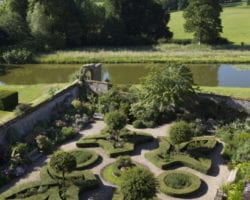 Broughton Castle, Oxfordshire Broughton Castle Gardens